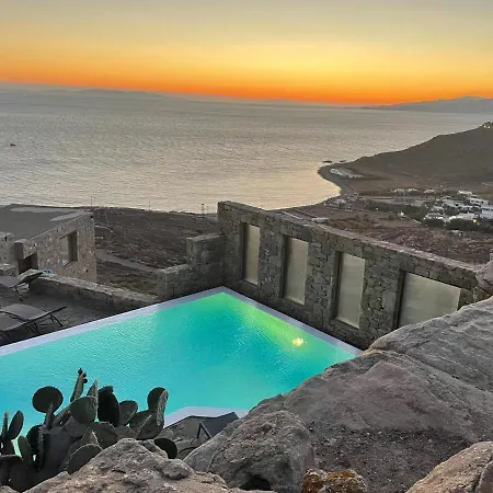 Mandala With Private Hot Tub And Shared Pool Maison d'hôtes *
