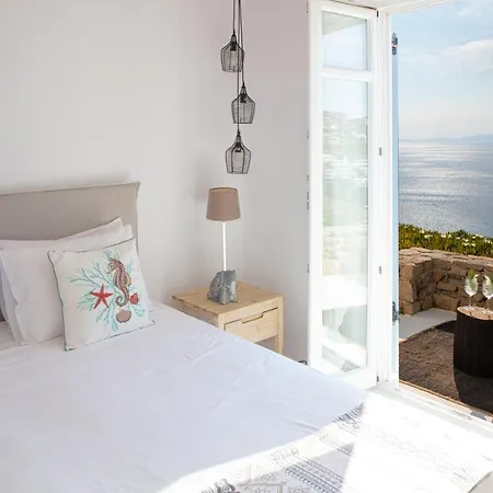 Mandala With Private Hot Tub And Shared Pool Maison d'hôtes