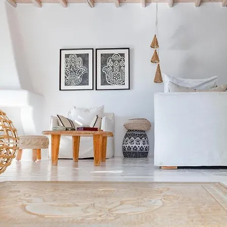 Mandala With Private Hot Tub And Shared Pool Maison d'hôtes Mykonos Town