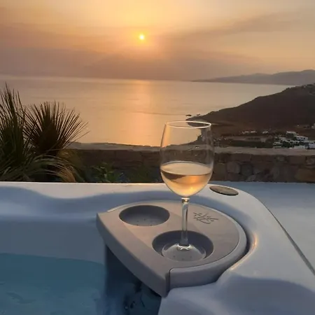 Mandala With Private Hot Tub And Shared Pool 3*